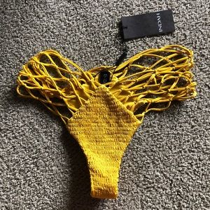 Indah Santos Bottom Canary Size L